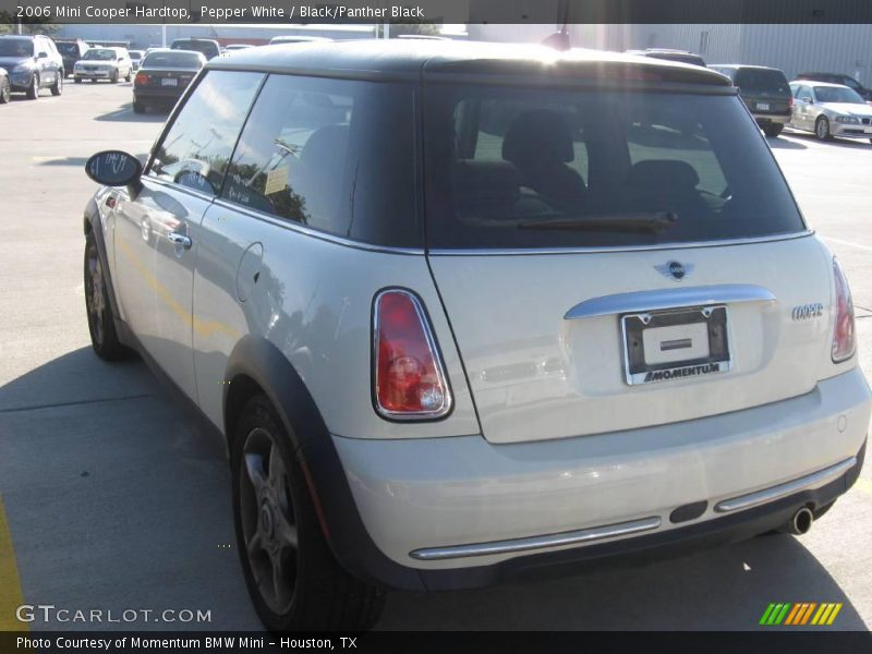 Pepper White / Black/Panther Black 2006 Mini Cooper Hardtop