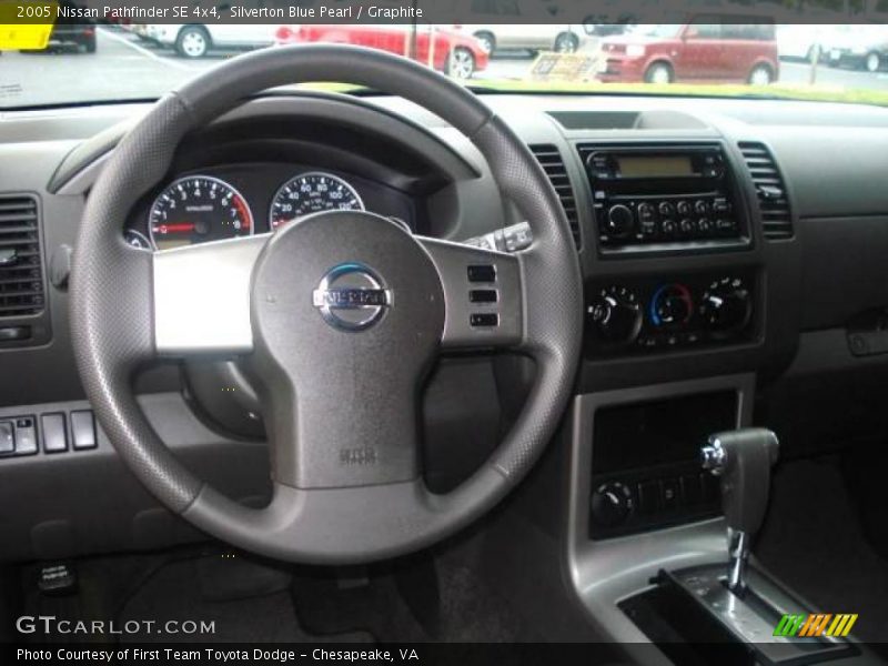 Silverton Blue Pearl / Graphite 2005 Nissan Pathfinder SE 4x4