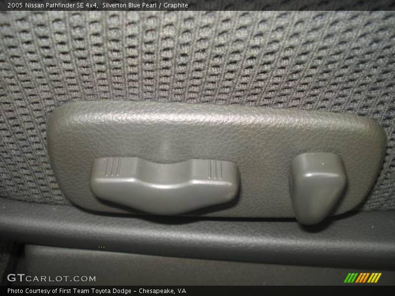 Silverton Blue Pearl / Graphite 2005 Nissan Pathfinder SE 4x4
