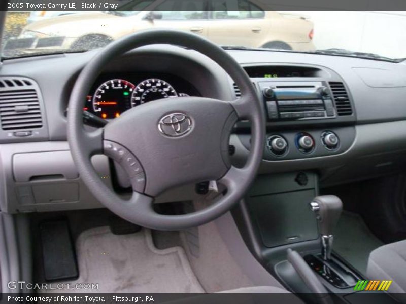 Black / Gray 2005 Toyota Camry LE