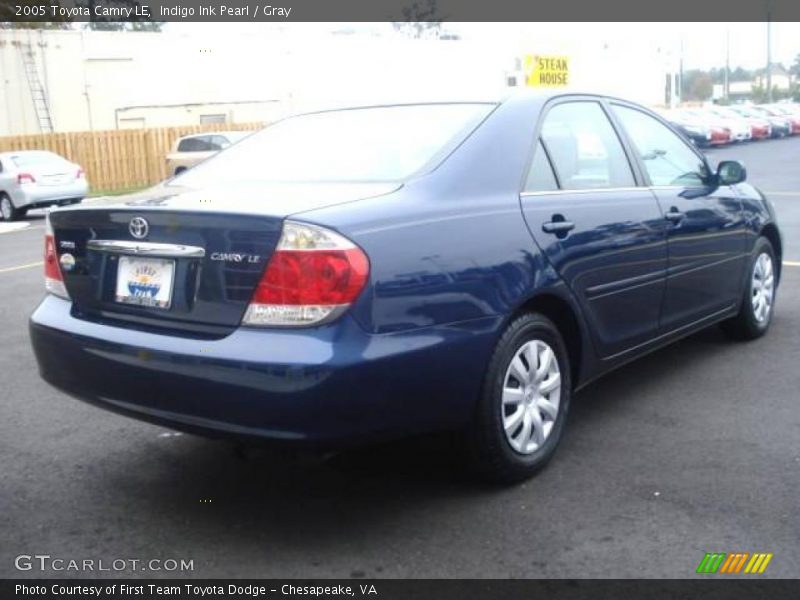 Indigo Ink Pearl / Gray 2005 Toyota Camry LE
