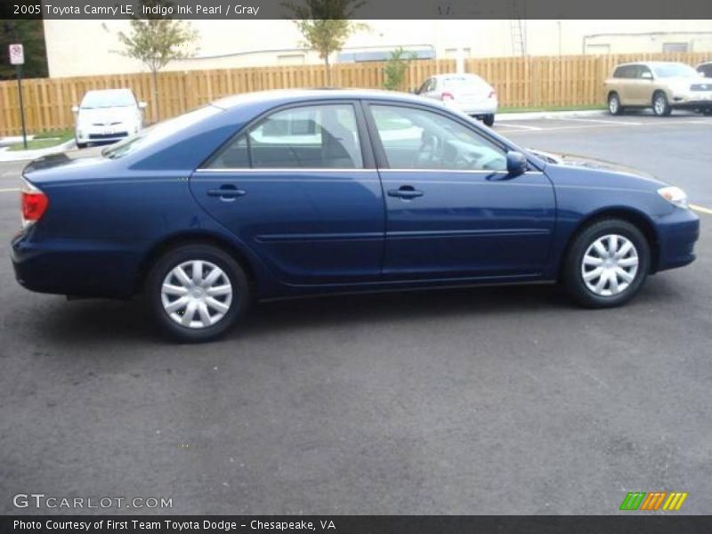 Indigo Ink Pearl / Gray 2005 Toyota Camry LE