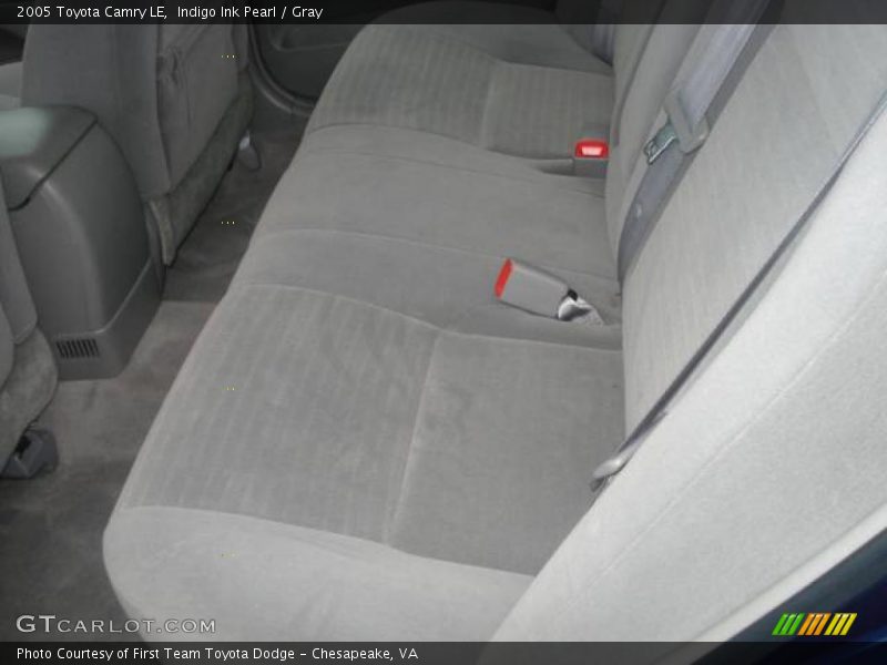 Indigo Ink Pearl / Gray 2005 Toyota Camry LE
