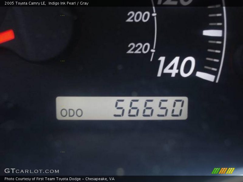 Indigo Ink Pearl / Gray 2005 Toyota Camry LE