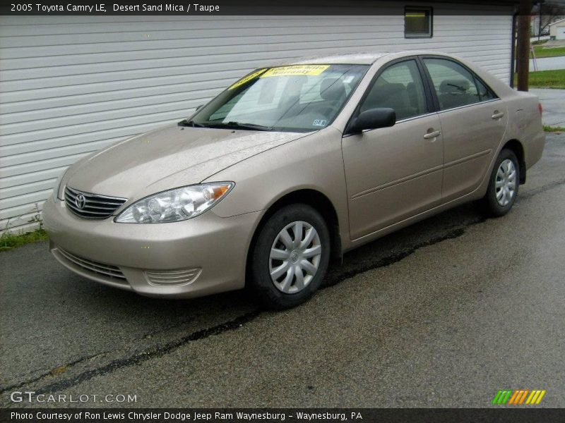 Desert Sand Mica / Taupe 2005 Toyota Camry LE