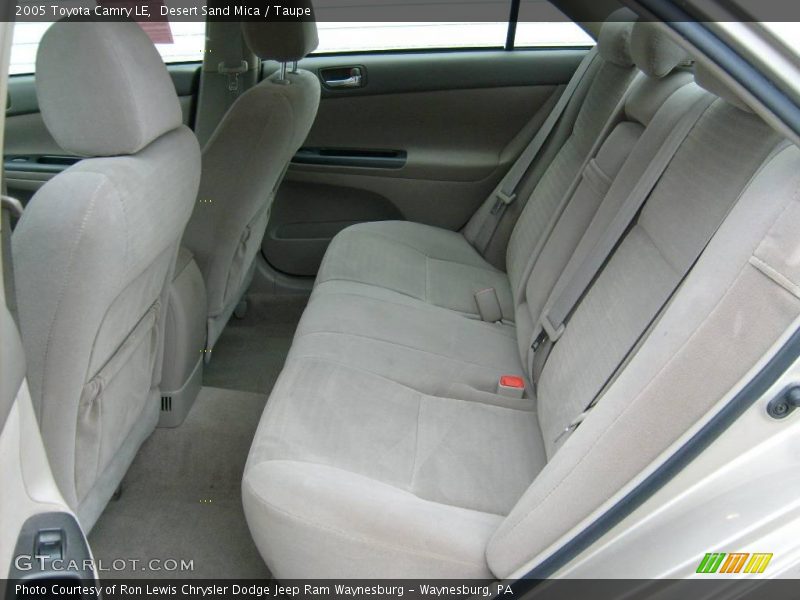 Desert Sand Mica / Taupe 2005 Toyota Camry LE