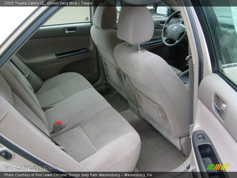 Desert Sand Mica / Taupe 2005 Toyota Camry LE