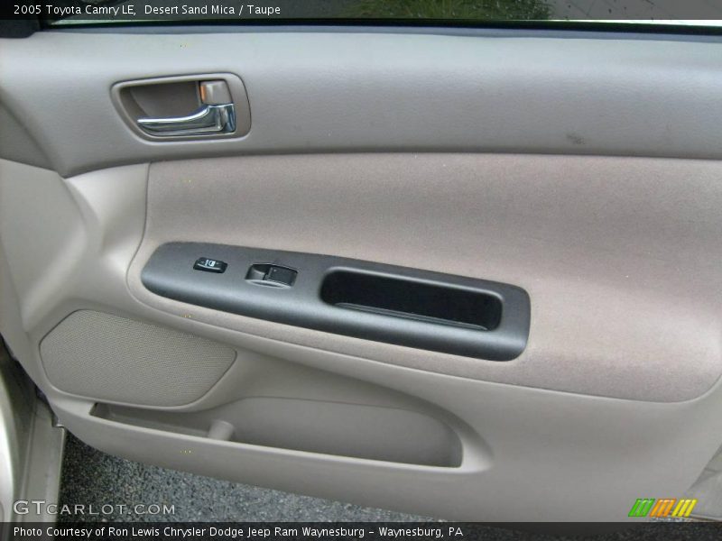 Desert Sand Mica / Taupe 2005 Toyota Camry LE