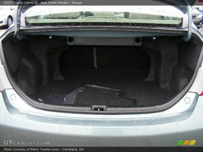 Aloe Green Metallic / Bisque 2007 Toyota Camry LE