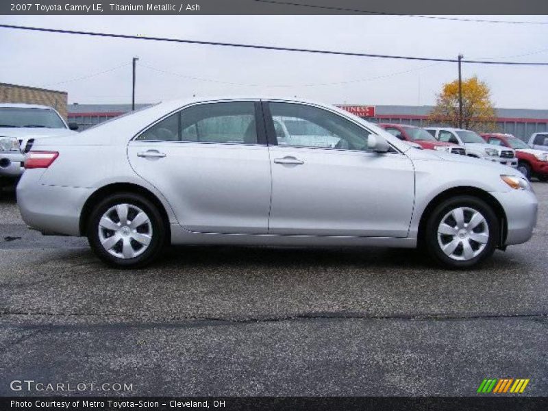 Titanium Metallic / Ash 2007 Toyota Camry LE