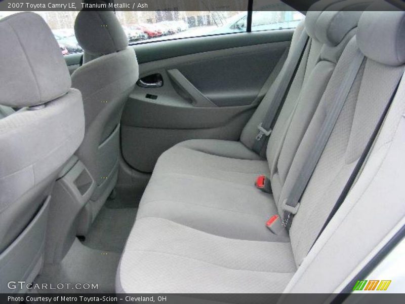 Titanium Metallic / Ash 2007 Toyota Camry LE