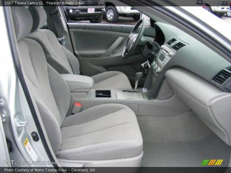 Titanium Metallic / Ash 2007 Toyota Camry LE