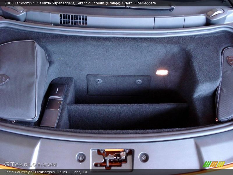  2008 Gallardo Superleggera Trunk