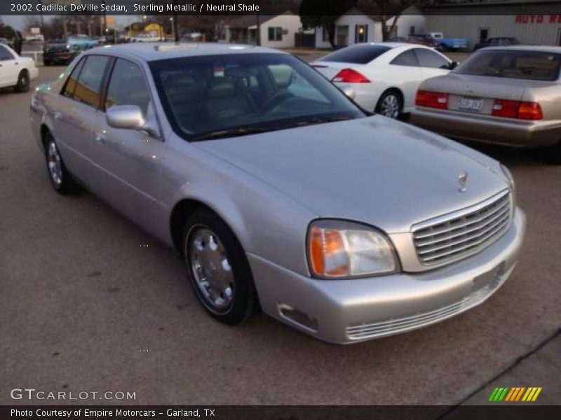 Sterling Metallic / Neutral Shale 2002 Cadillac DeVille Sedan