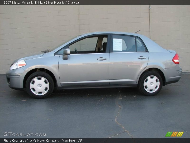 Brilliant Silver Metallic / Charcoal 2007 Nissan Versa S
