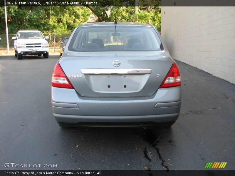 Brilliant Silver Metallic / Charcoal 2007 Nissan Versa S