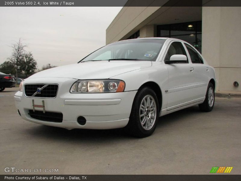 Ice White / Taupe 2005 Volvo S60 2.4