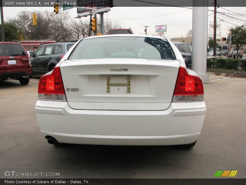 Ice White / Taupe 2005 Volvo S60 2.4