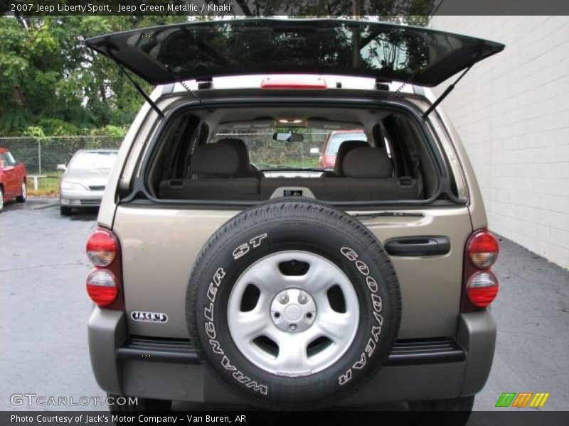 Jeep Green Metallic / Khaki 2007 Jeep Liberty Sport