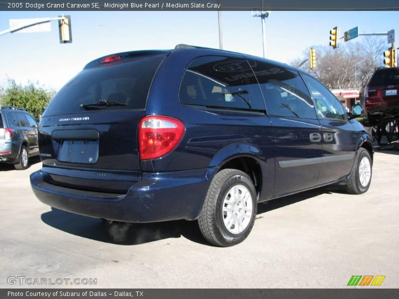 Midnight Blue Pearl / Medium Slate Gray 2005 Dodge Grand Caravan SE