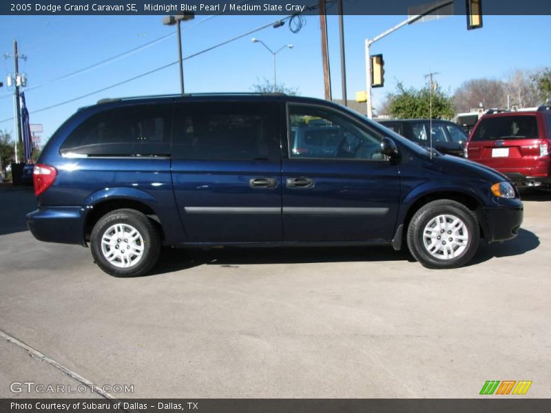 Midnight Blue Pearl / Medium Slate Gray 2005 Dodge Grand Caravan SE