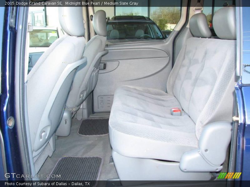 Midnight Blue Pearl / Medium Slate Gray 2005 Dodge Grand Caravan SE