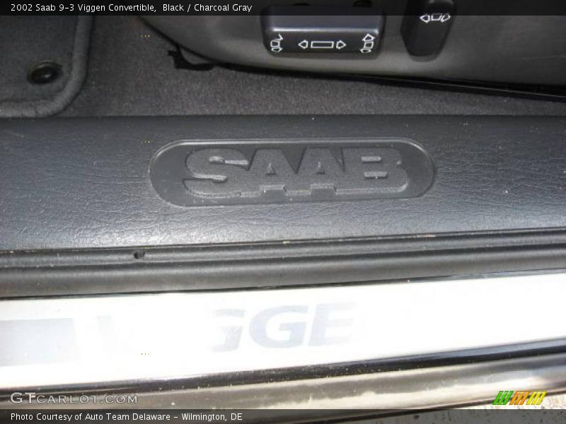 Black / Charcoal Gray 2002 Saab 9-3 Viggen Convertible