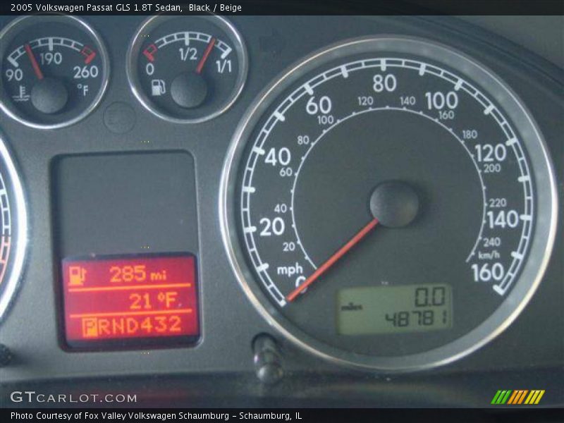 Black / Beige 2005 Volkswagen Passat GLS 1.8T Sedan