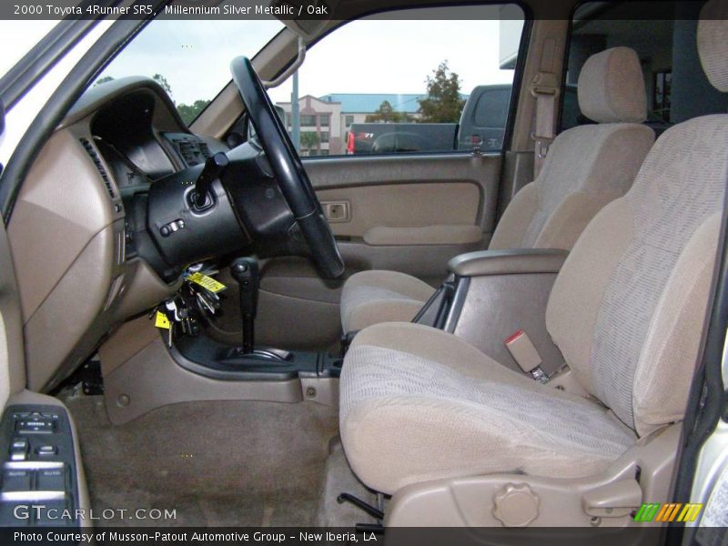 Millennium Silver Metallic / Oak 2000 Toyota 4Runner SR5