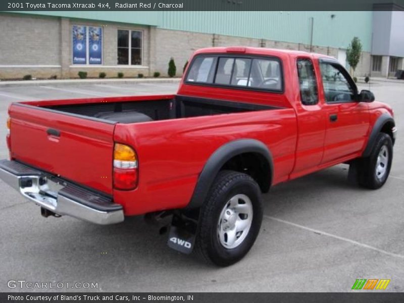 Radiant Red / Charcoal 2001 Toyota Tacoma Xtracab 4x4