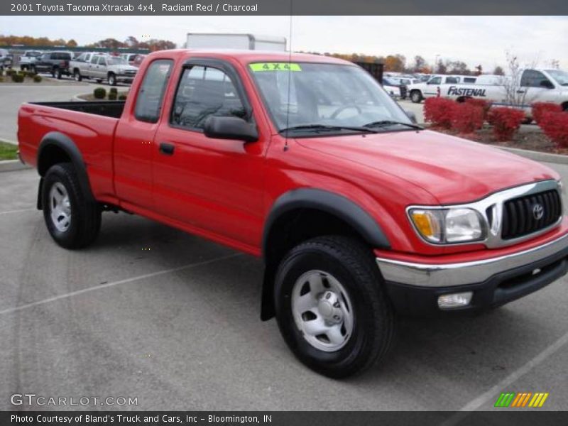 Radiant Red / Charcoal 2001 Toyota Tacoma Xtracab 4x4