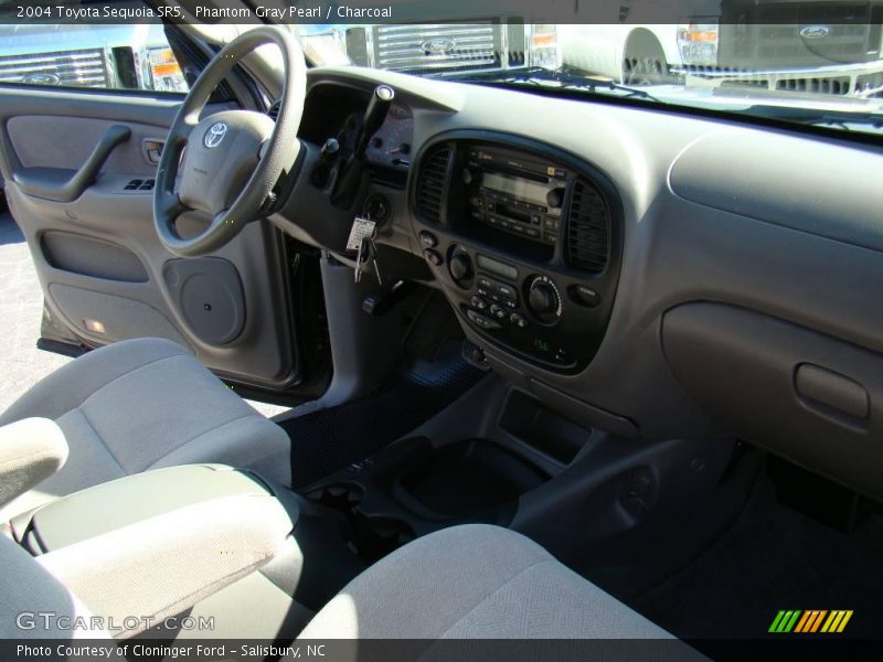 Phantom Gray Pearl / Charcoal 2004 Toyota Sequoia SR5