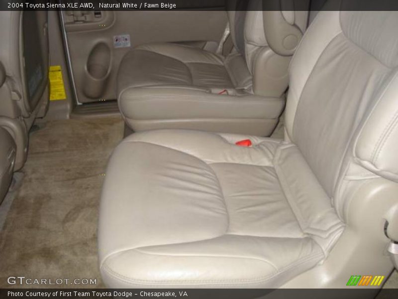 Natural White / Fawn Beige 2004 Toyota Sienna XLE AWD