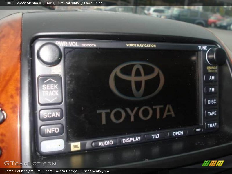 Natural White / Fawn Beige 2004 Toyota Sienna XLE AWD