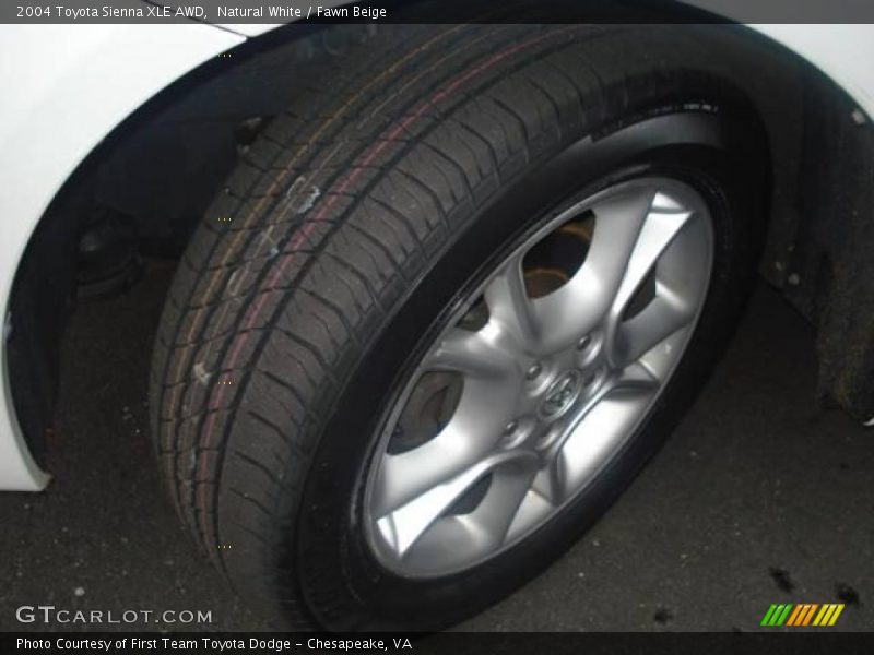 Natural White / Fawn Beige 2004 Toyota Sienna XLE AWD