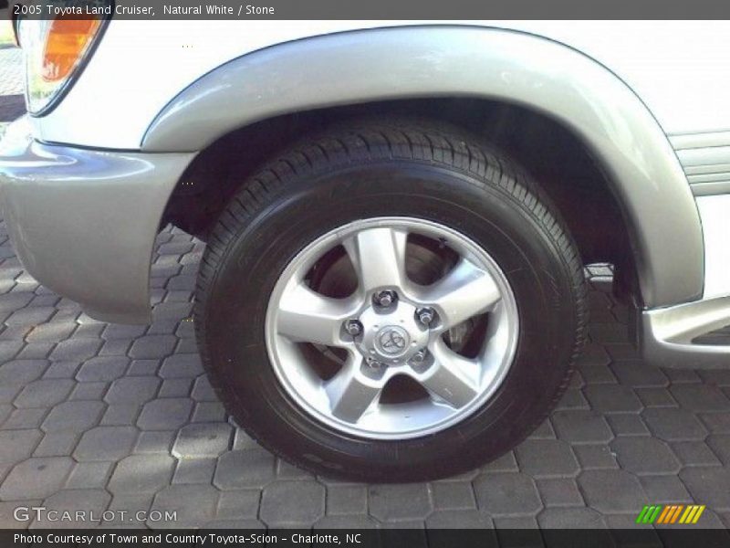 Natural White / Stone 2005 Toyota Land Cruiser