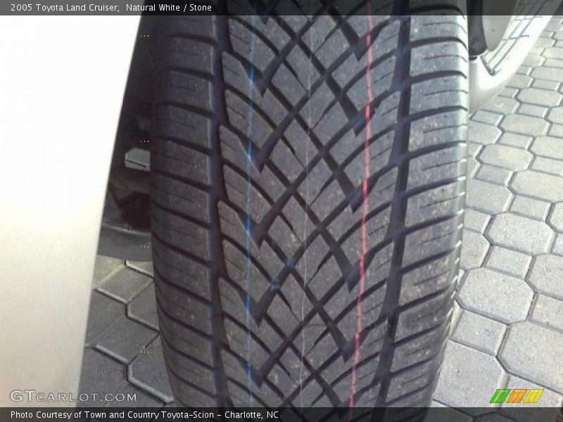 Natural White / Stone 2005 Toyota Land Cruiser