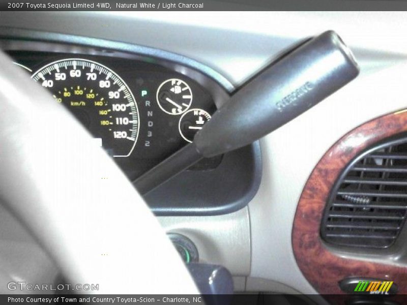 Natural White / Light Charcoal 2007 Toyota Sequoia Limited 4WD