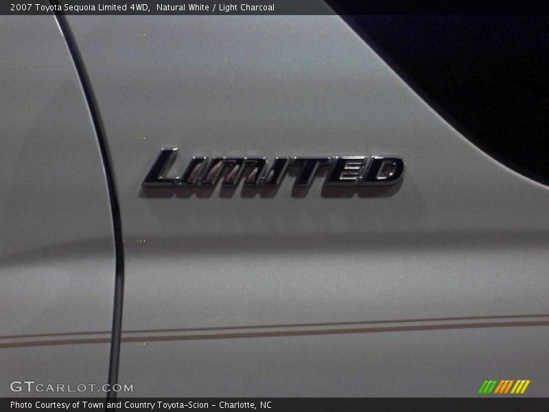 Natural White / Light Charcoal 2007 Toyota Sequoia Limited 4WD