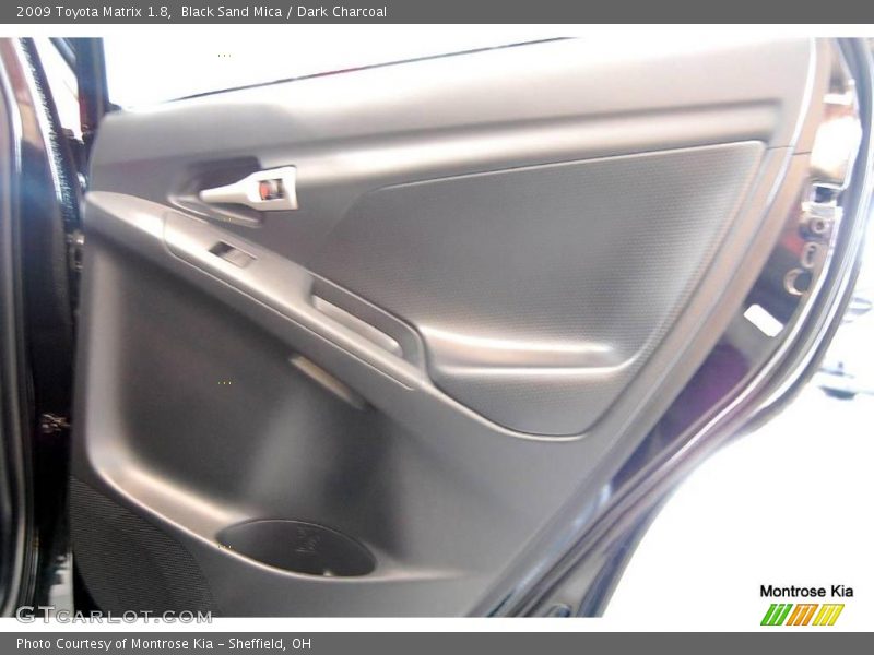 Black Sand Mica / Dark Charcoal 2009 Toyota Matrix 1.8