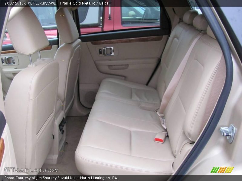 Prairie Gold Metallic / Beige 2007 Suzuki XL7 Luxury AWD