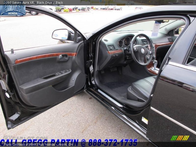 Black Onyx / Black 2007 Saturn Aura XR