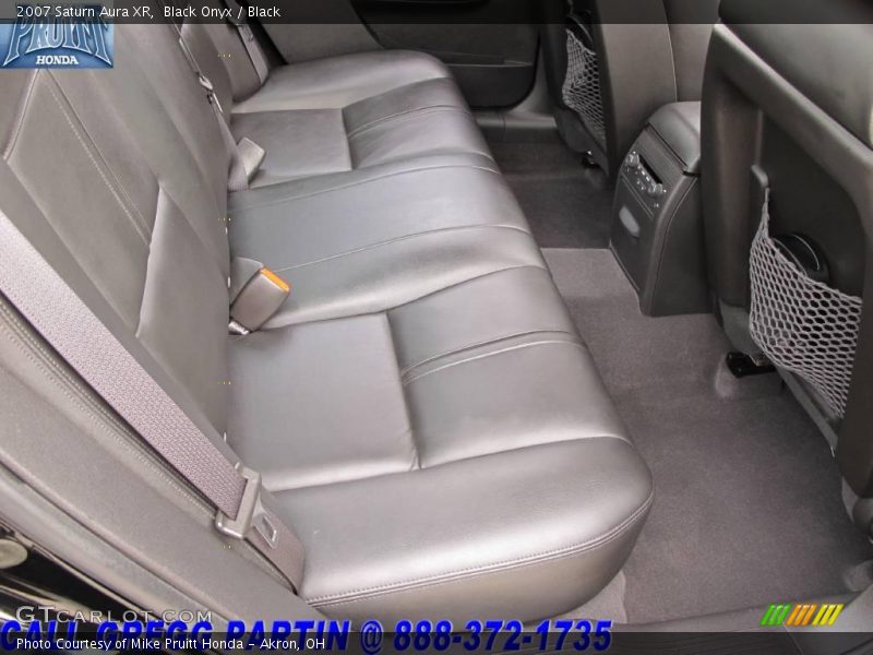 Black Onyx / Black 2007 Saturn Aura XR
