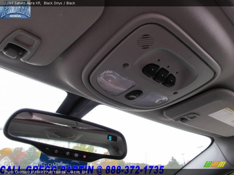 Black Onyx / Black 2007 Saturn Aura XR