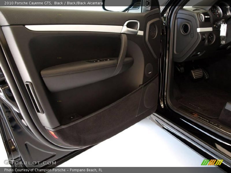 Black / Black/Black Alcantara 2010 Porsche Cayenne GTS