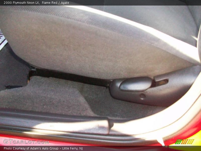 Flame Red / Agate 2000 Plymouth Neon LX