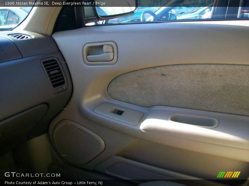 Deep Evergreen Pearl / Beige 1996 Nissan Maxima SE