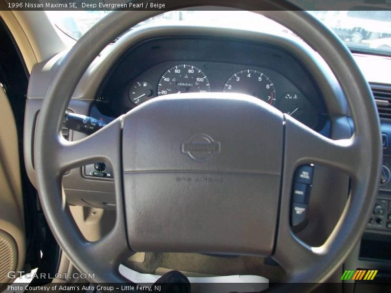 Deep Evergreen Pearl / Beige 1996 Nissan Maxima SE