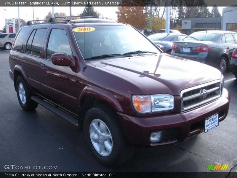 Burnt Cherry Red Pearl / Charcoal 2001 Nissan Pathfinder LE 4x4