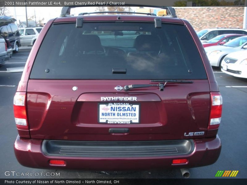 Burnt Cherry Red Pearl / Charcoal 2001 Nissan Pathfinder LE 4x4